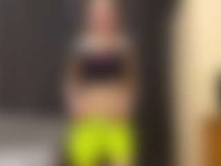 Live cam show with Kate - Blue Eyes on SquirtSoMuch