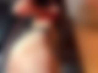 Live cam show with William - Camel Toe on AdultVida.com