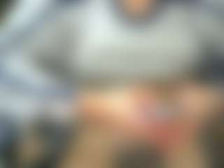 Thick-n-Tips's Live Sex Cam Show