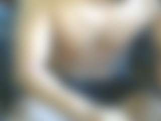 Thick-n-Tips's Live Sex Cam Show