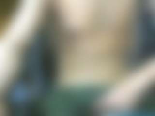 Thick-n-Tips's Live Sex Cam Show