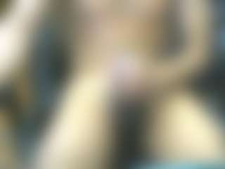 Thick-n-Tips's Live Sex Cam Show