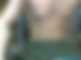 Live cam show with Thick-n-Tips - Orgasm on Camsoda