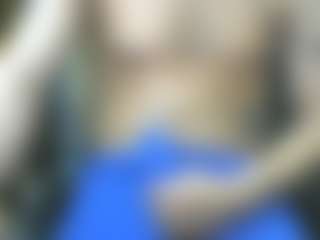 Live cam show with Thick-n-Tips - Brunette Hair on slutload