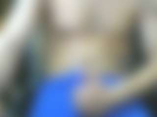 Thick-n-Tips's Live Sex Cam Show