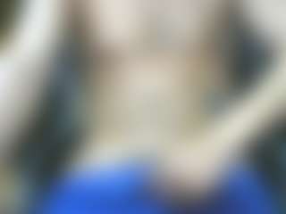 Thick-n-Tips's Live Sex Cam Show
