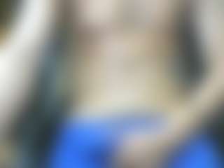 Thick-n-Tips's Live Sex Cam Show