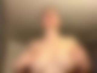Live-Cam-Show mit Polly - Upskirt auf Camsoda