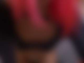 Live cam show with MelyTaylor - Genital Piercings on livesuperchat.net