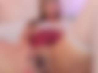 Emiily-Stonee's Live Sex Cam Show