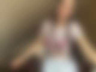 Live cam show with ErmelindaMerck - Drinking on TeamSkeetLive
