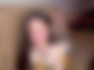 ErmelindaMerck's Live Sex Cam Show