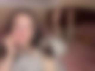 ErmelindaMerck's Live Sex Cam Show