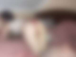ErmelindaMerck's Live Sex Cam Show