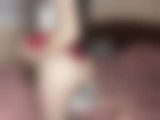ErmelindaMerck's Live Sex Cam Show
