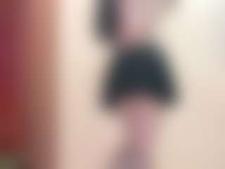 ErmelindaMerck's Live Sex Cam Show