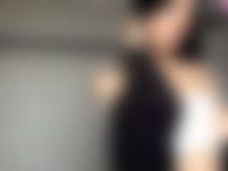 HoaCuddeback's Live Sex Cam Show
