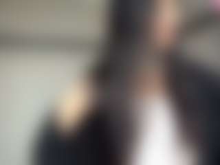 HoaCuddeback's Live Sex Cam Show