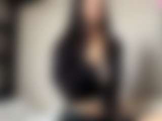 HoaCuddeback's Live Sex Cam Show