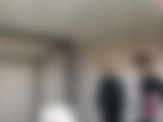 HoaCuddeback's Live Sex Cam Show