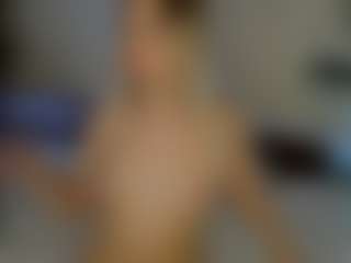 Live cam show with Lesya-Blair - Dress on nudelive.tv