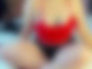 Live cam show with Nova-Gray - College Curvy on Mixed Magazine Live