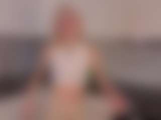 SylviaDaring's Live Sex Cam Show