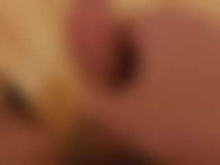 trm2066's Live Sex Cam Show