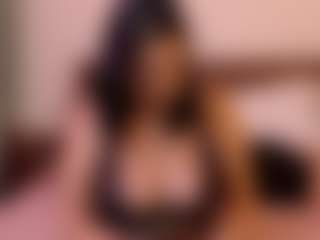 Live cam show with VeraNoireVip - Eating Pussy on Strip Flash - Live Sex Shows