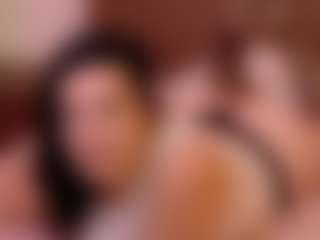 Live cam show with VeraNoireVip - Gagging on Camsoda