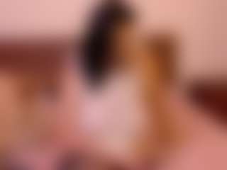 Live cam show with VeraNoireVip - Bisexual on Camsoda