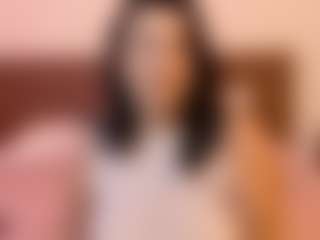 Live cam show with VeraNoireVip - Bisexual on Camsoda