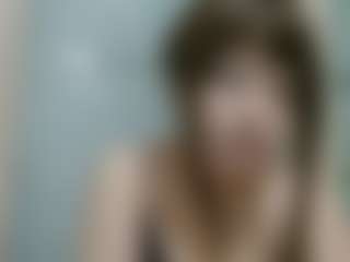 Live cam show with VivianBruce - Tittyfuck on eurowanks.com