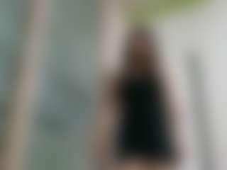 Live cam show with VivianBruce - Moaning on intimatelivegirls.com
