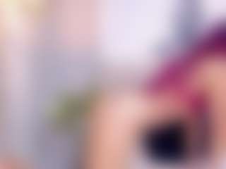 britanny-18's Live Sex Cam Show