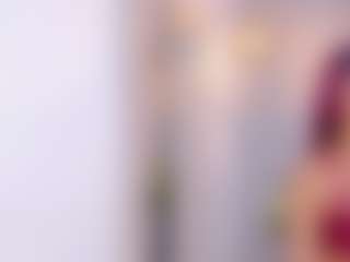 britanny-18's Live Sex Cam Show