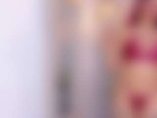 britanny-18's Live Sex Cam Show