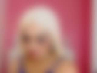 daniathompson's Live Sex Cam Show