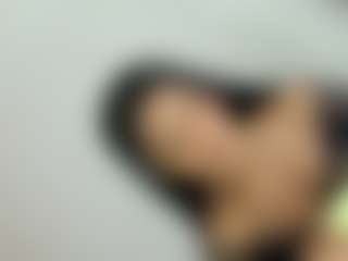Live cam show with daniathompson - Facial Piercings on Camming Site