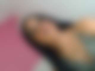 daniathompson's Live Sex Cam Show