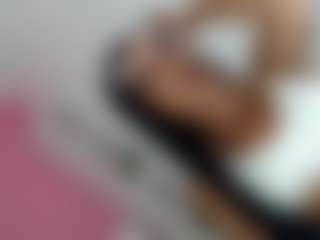 daniathompson's Live Sex Cam Show