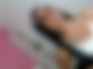 daniathompson's Live Sex Cam Show