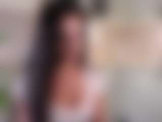 Live cam show with LILI - Brown Hair Teen (18+) on Camversity