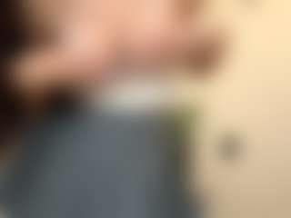 Live cam show with LILI - Smoking on camwithhim.com