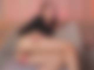 Ari's Live Sex Cam Show