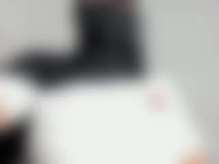 Lunasilk's Live Sex Cam Show