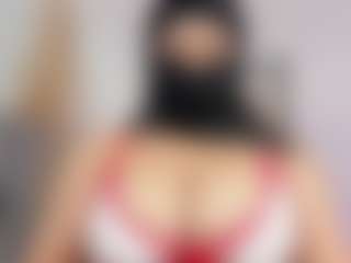 Lunasilk's Live Sex Cam Show