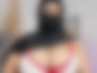 Lunasilk's Live Sex Cam Show