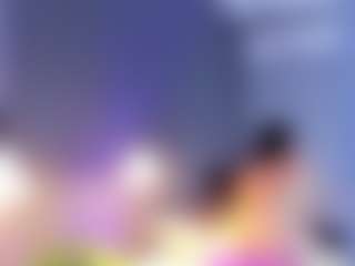 MiaHills's Live Sex Cam Show