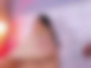 MiaHills's Live Sex Cam Show
